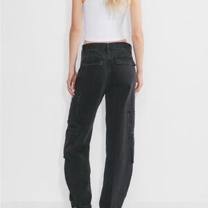 Denim Forum: The 90's Millie Hi-Rise Cargo Jeans